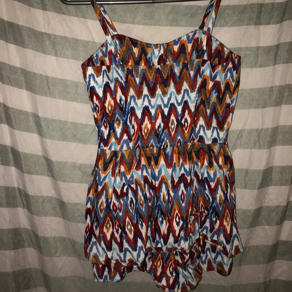 🌼 Print Romper 🌼 - Picture 3 of 4